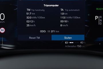 Volvo EX40