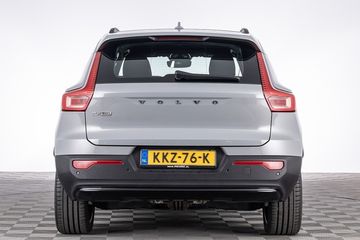 Volvo EX40