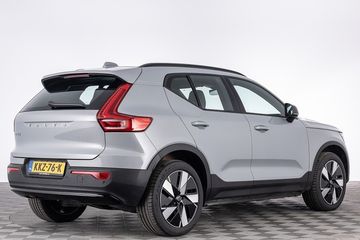 Volvo EX40