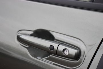 Suzuki e Vitara