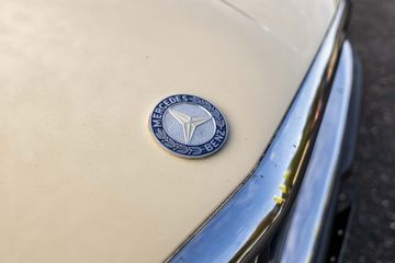 Mercedes-Benz SL