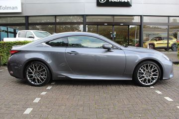 Lexus RC
