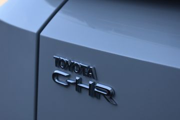 Toyota C-HR+