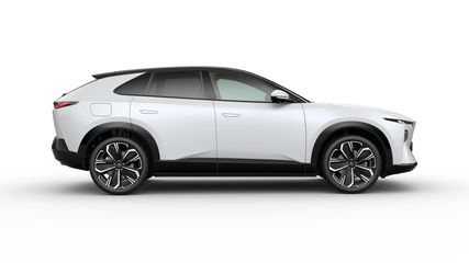Mazda CX-6e