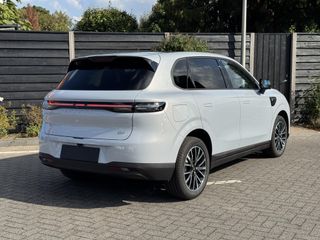 Leapmotor B10