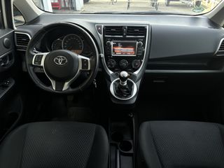 Toyota Verso-S