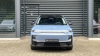 Leapmotor B10