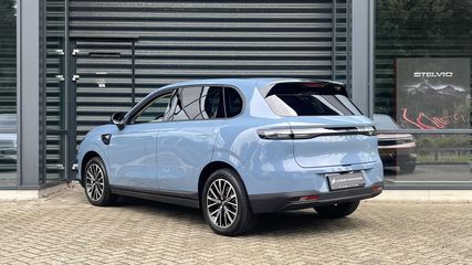 Leapmotor B10