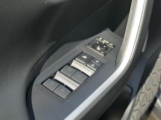 Suzuki Across