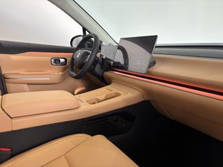 Leapmotor C10