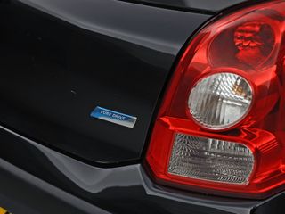 Nissan Pixo