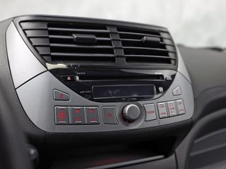 Nissan Pixo
