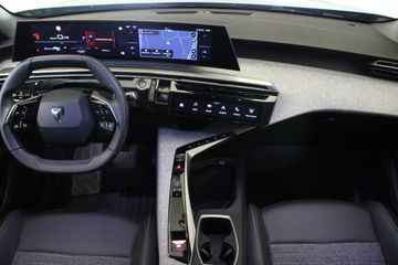 Peugeot e-3008