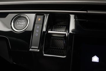 Peugeot e-3008