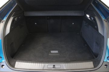 Peugeot e-3008
