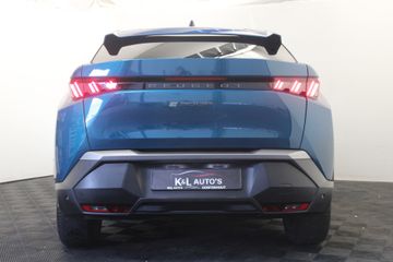 Peugeot e-3008