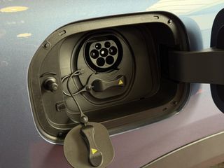 Geely Starray EM-i