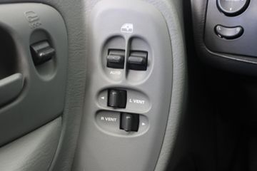 Dodge Ram Van