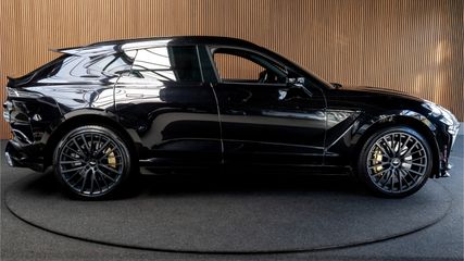 Aston Martin DBX