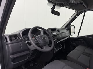 Nissan Interstar