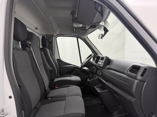 Nissan Interstar