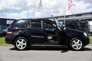 Mercedes-Benz M-Klasse