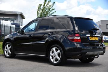 Mercedes-Benz M-Klasse