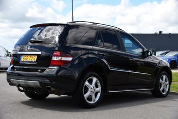 Mercedes-Benz M-Klasse