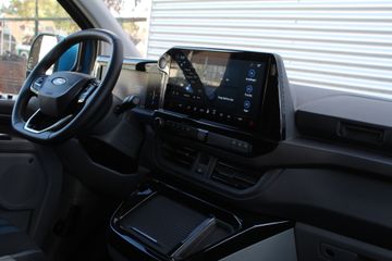 Ford E-Transit Custom