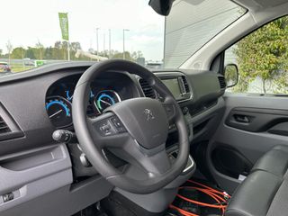 Peugeot e-Expert