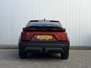 Toyota C-HR+