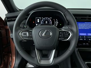 Lexus LBX