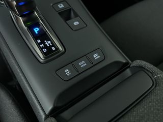 Lexus LBX