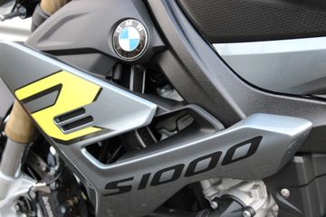 BMW S 1000 R