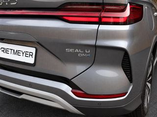 BYD SEAL U