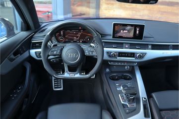 Audi RS4