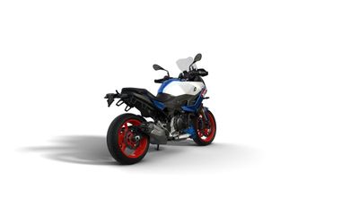 BMW F 900 XR