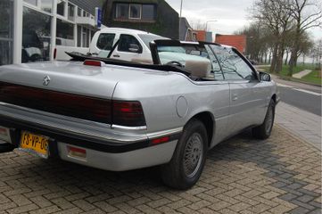 Chrysler Le-Baron