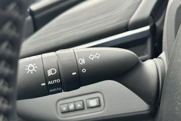Toyota C-HR+