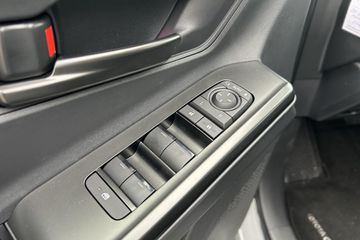Toyota C-HR+