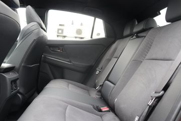 Toyota C-HR+
