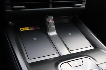 Toyota C-HR+