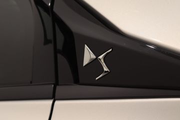 DS DS 4
