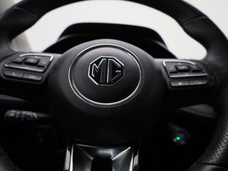 MG MG5