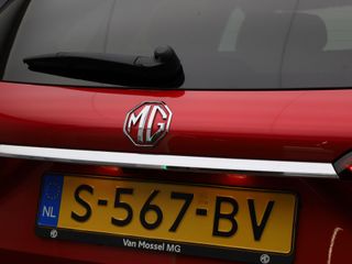 MG MG5
