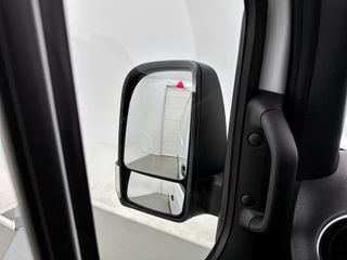 Mercedes-Benz eSprinter