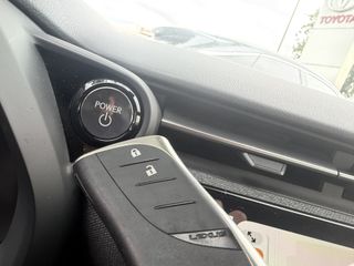 Lexus LBX