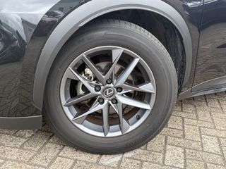 Lexus LBX