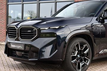 BMW XM