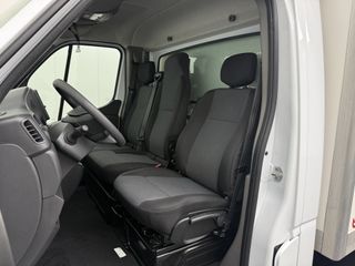 Nissan Interstar